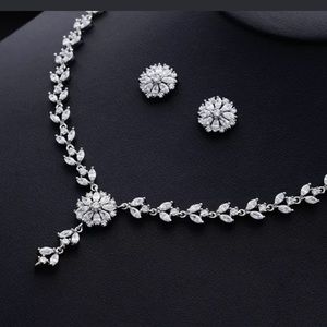 Austrian CZ Leaf Necklace earring Bridal jewelry Set Wedding Cubic Zirco…